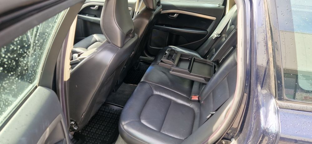 Volvo V70. 2.0 Diesel