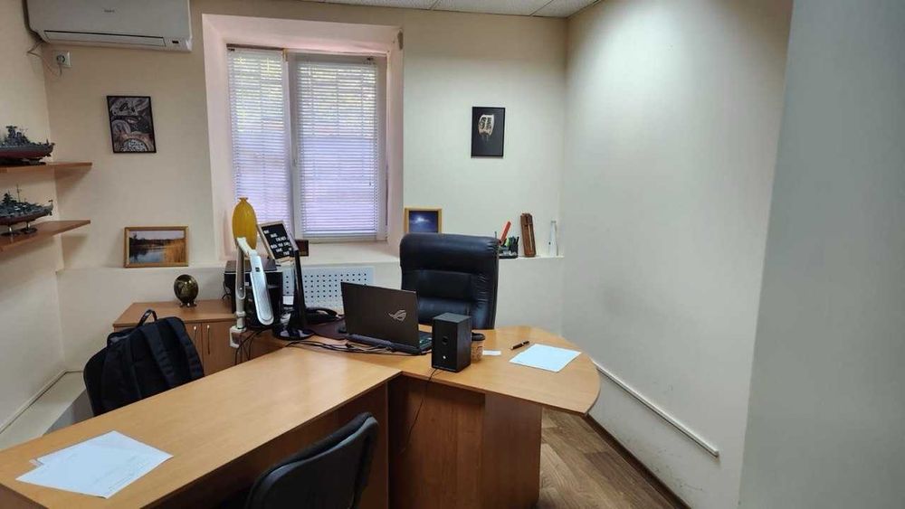 Продаж офісу вул. Святослава Хороброго, 33.