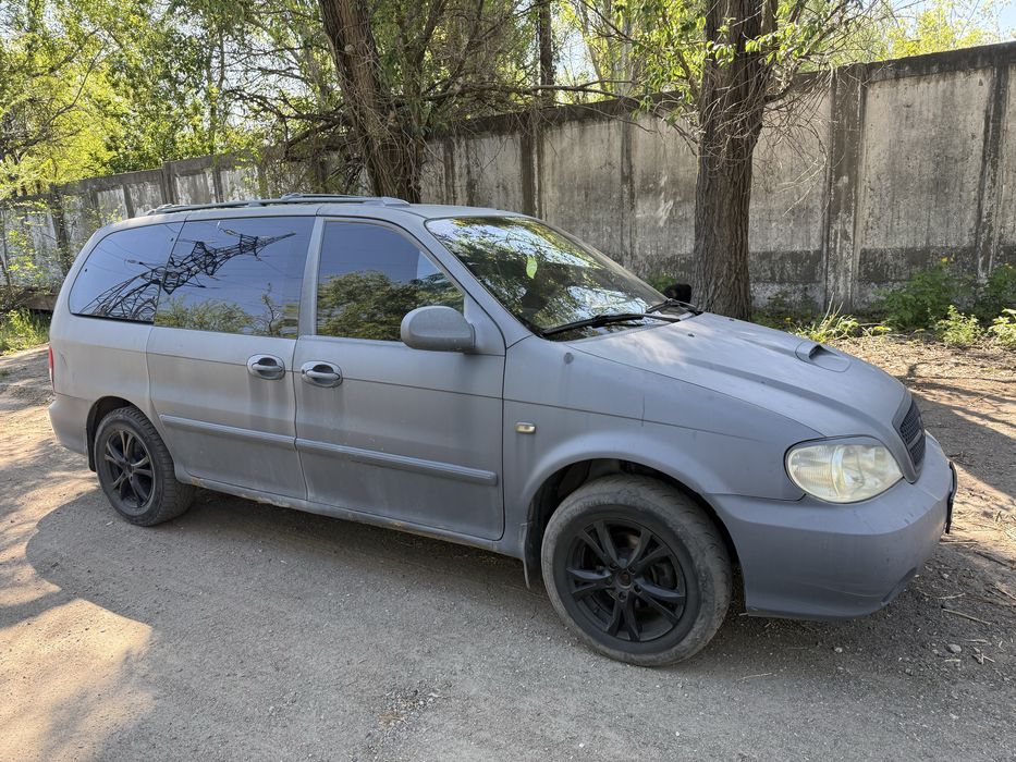 Продам KIA Carnival 2.9 crdi