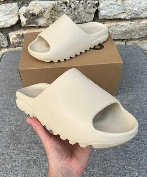 adidas Yeezy Slide Onyx R.40