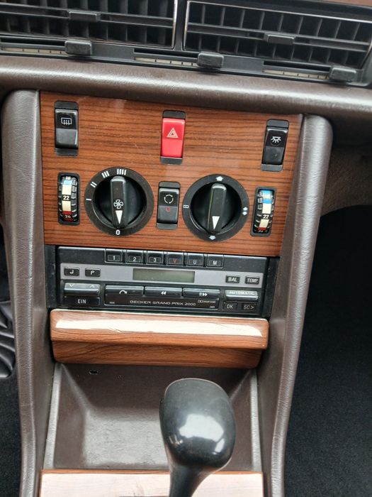 Мерседес W126 SE300 90рік