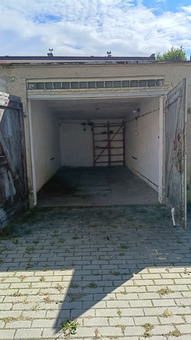 Wynajmę garaż 16m2 Rezerwacja