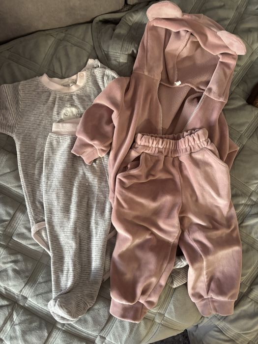 Одяг для дівчинки