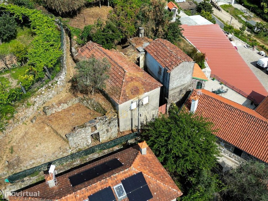 Moradia para Restaurar T2 Venda em Fornelos,Cinfães