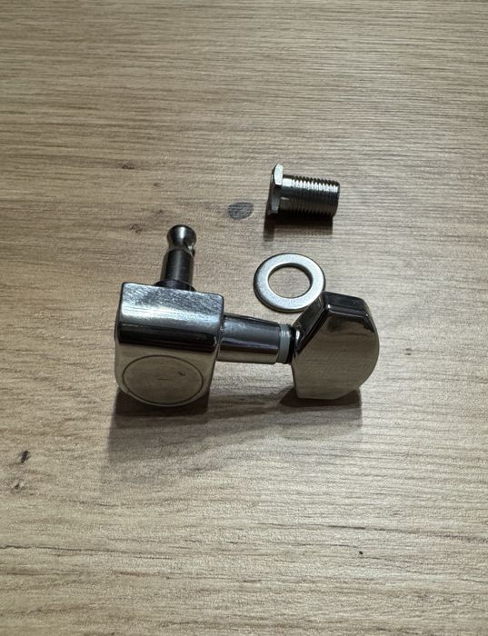 Tuning Machines Fender64738261641730124