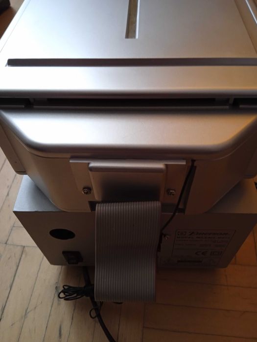 mikro audio system Emerson  do słuchania muzyki z  dwoma  głośniki