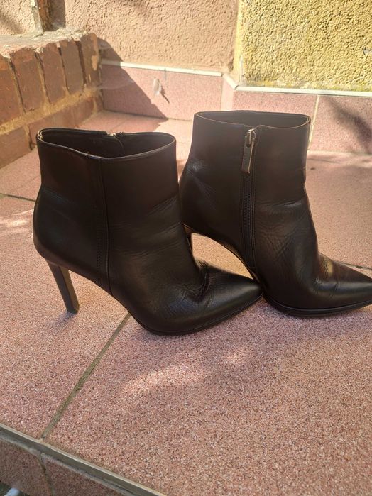 Botki na szpilce Lasocki r. 37