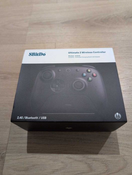 8BitDo Ultimate 2 Wireless Controller (czarny) + stacja ładująca - pad do PC/Android