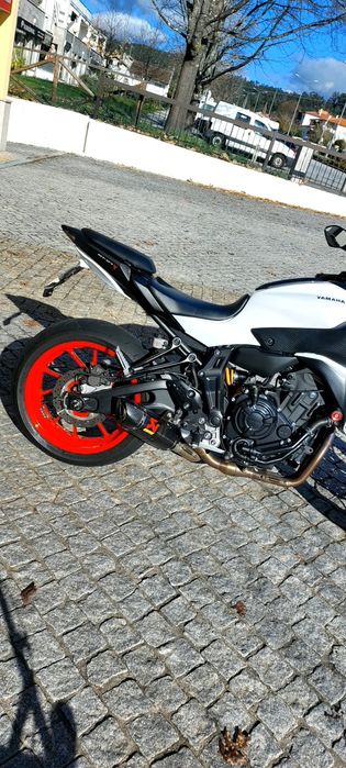 Yamaha MT07- 2017 de 35kw muitos extras.