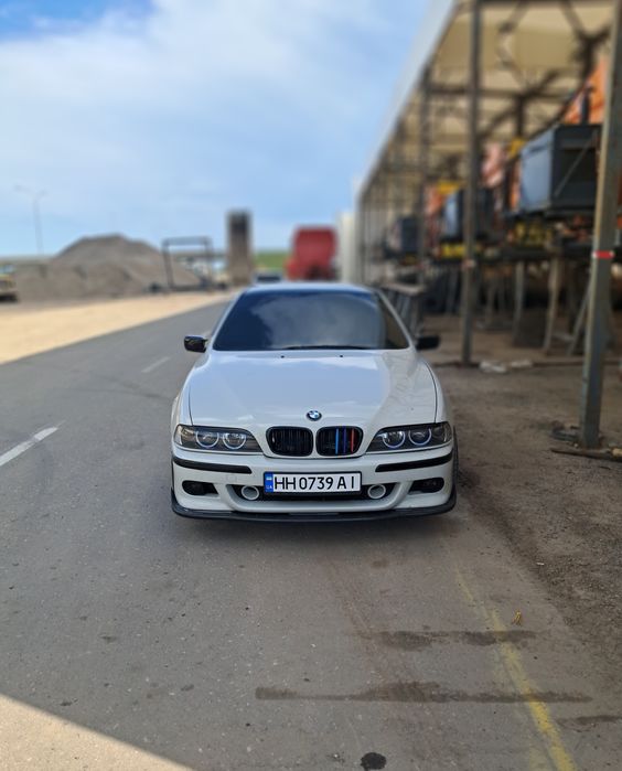 Продам BMW E39 3d M57