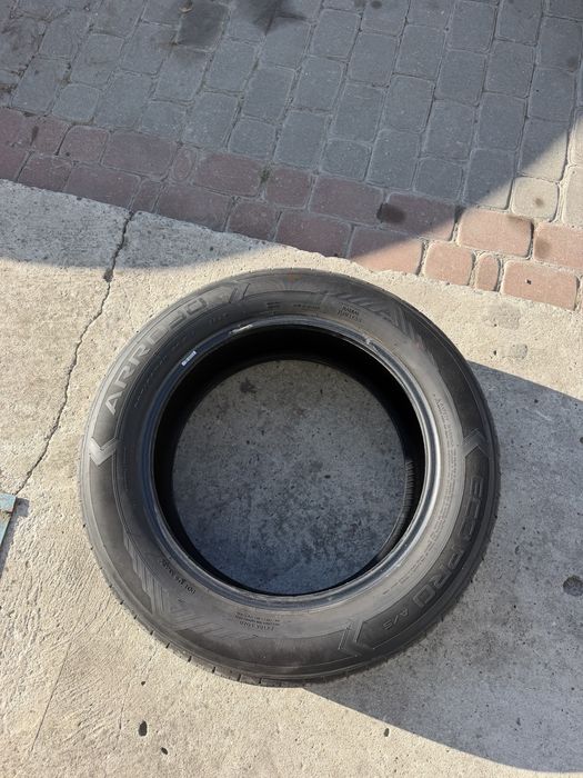 Arroyo 225 60 r18 104v