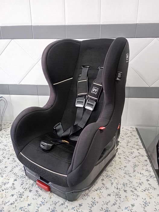 Cadeira Isofix ZY preta