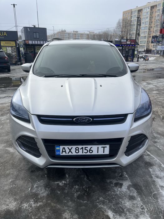 Продаи Ford Escape