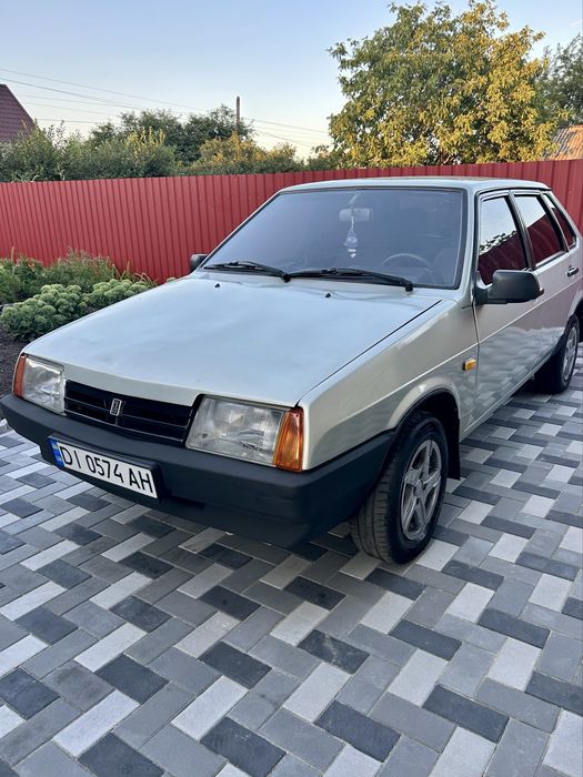 ВАЗ 21099 2001 Авто