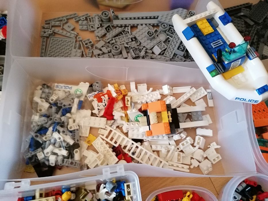2KG Peças Lego (algums pecas exclusivas)