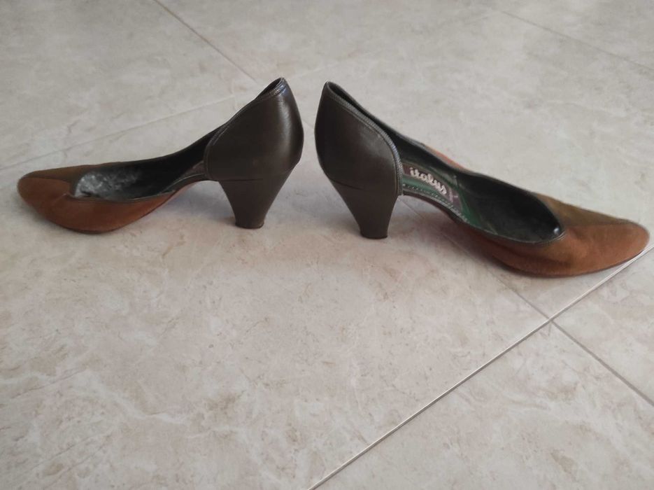 Sapatos, socas e botas