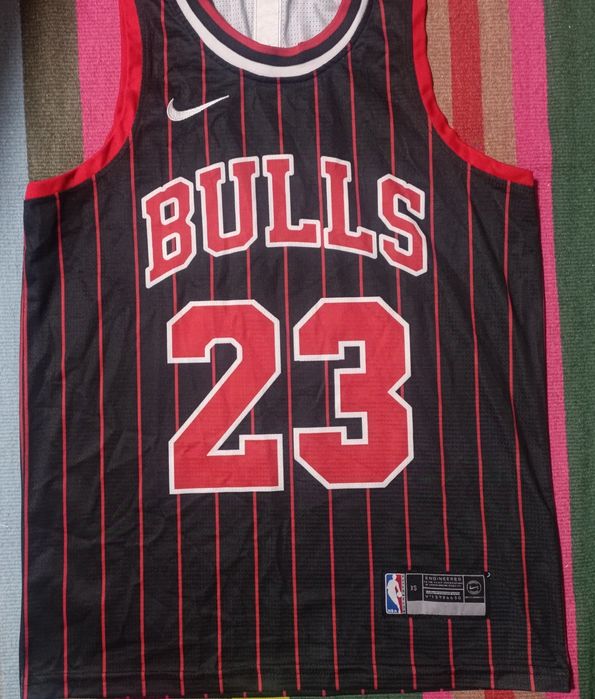 Продам майку Chicago Bulls