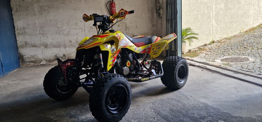 Suzuki LTZ k9 com extras