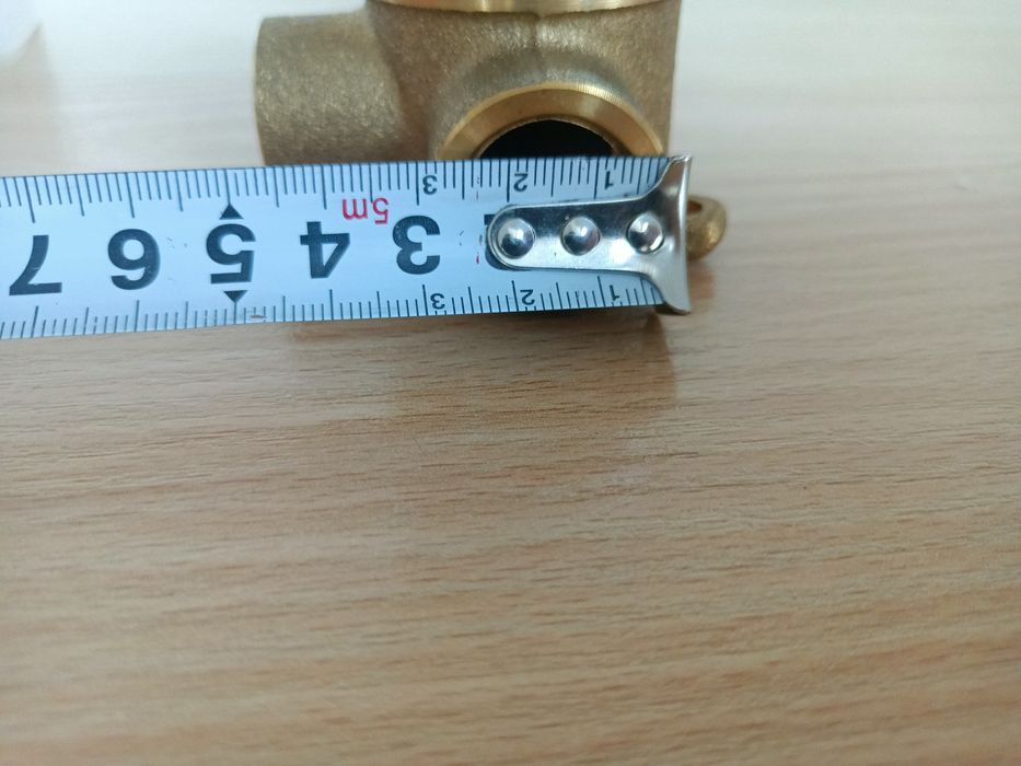 Mosiężny podtynkowy element do baterii głowica ceramiczna