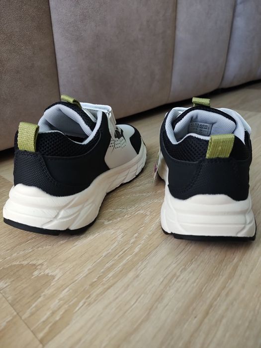 Кросівки для хлопчиків, р. 32-37