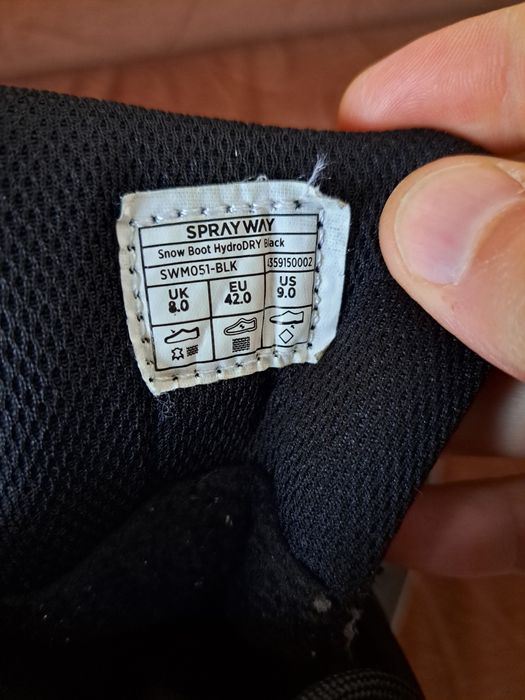 Продам зимові водонепроникні черевики Spray Way.