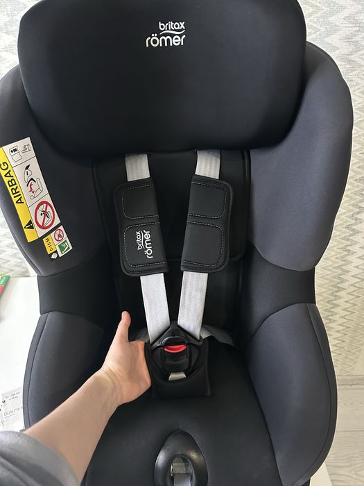 Автокрісло поворотне на базі  Britax romer Dualfix M i-size