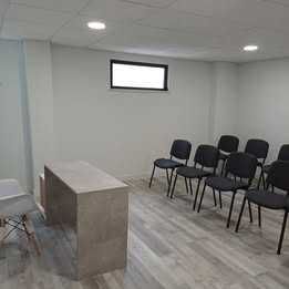 Gabinetes para alugar em Faro: