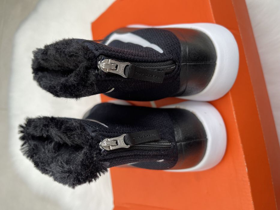 Чорні Кросовки Nike, размер 37