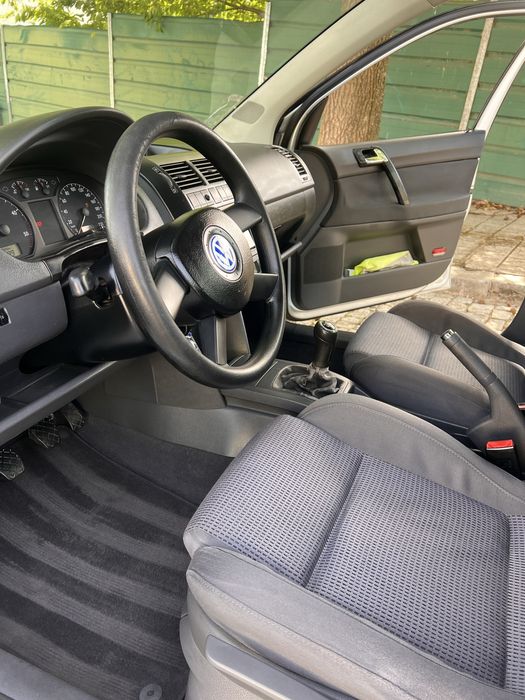 Volkswagen Polo 1.4 TDI 2002 — photo 4