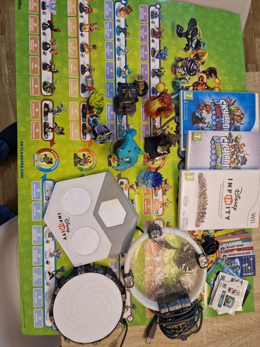 Mega Lote Wii: Skylanders + Disney Infinity + Portais + Figuras