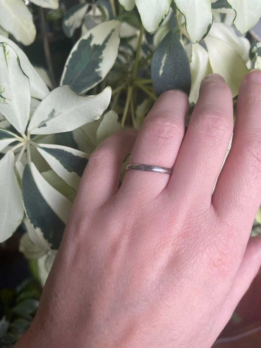 НОВА срібна обручка 925проба 18розмір