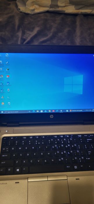 HP ProBook

640 G2-i