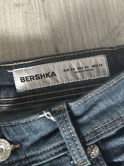 Джинси Bershka нові,жіночі