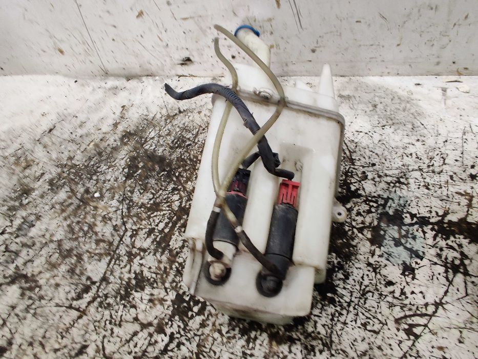 Toyota Avensis T25 HB Zbiornik Zbiorniczek Płynu Do Spryskiwaczy