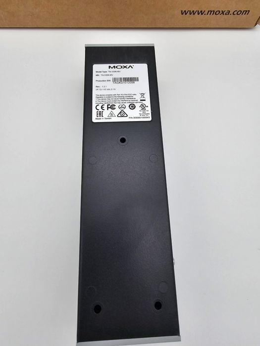 " Switch niezarządzalny Ethernet Moxa TN-5308-MV "