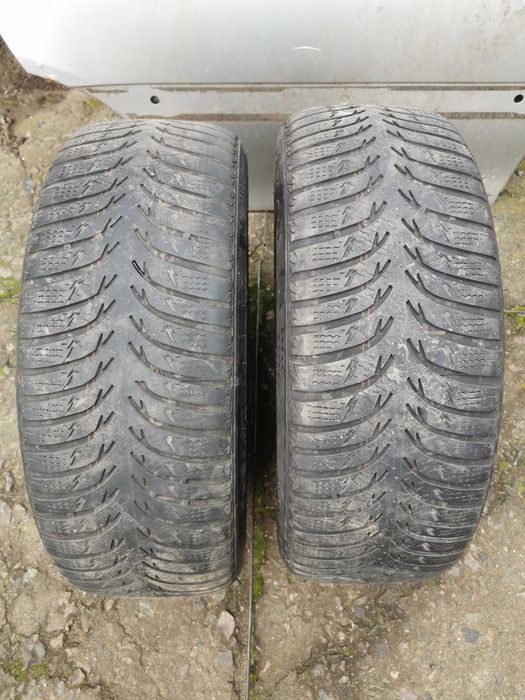 Зимние шины ,, KUMHO,, - 205 55 R16