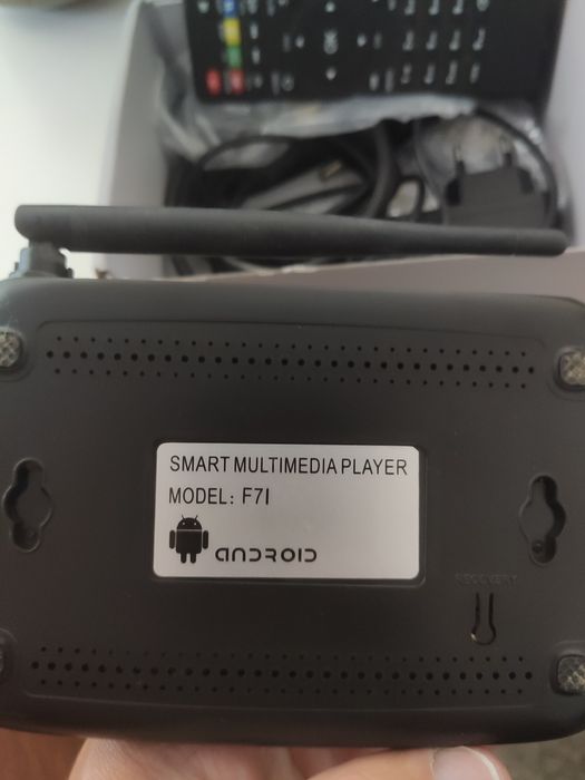 Box Android 4.4 1G Ram antiga