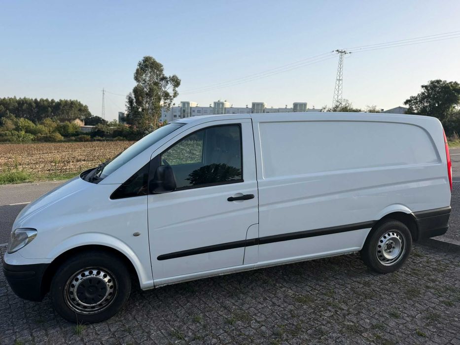 Mercedes-Benz Vito 109 CDI Isotérmica com Frio