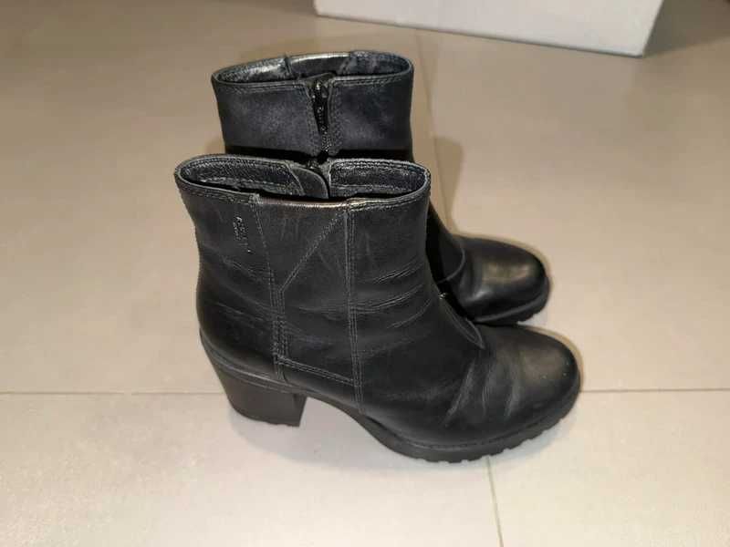 Vagabond kozaki na koturnie botki 37