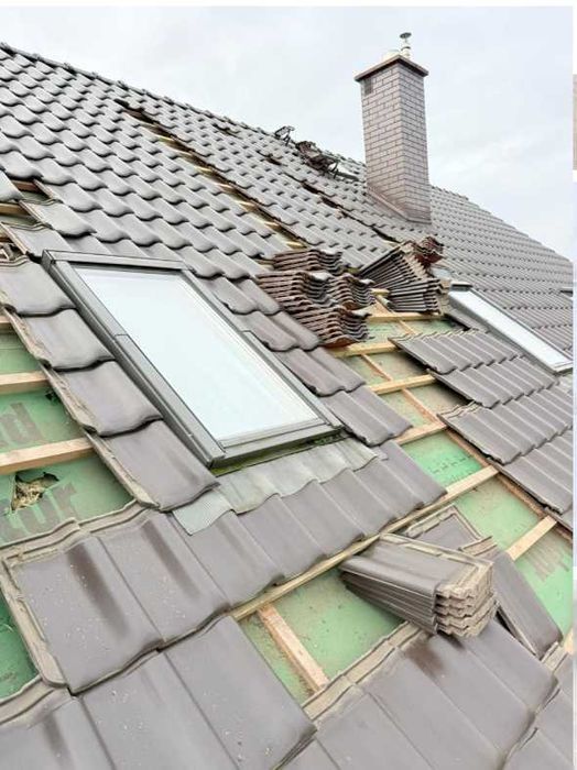 Naprawy dachu po kunach. Izolacje celulozą. Termowizja