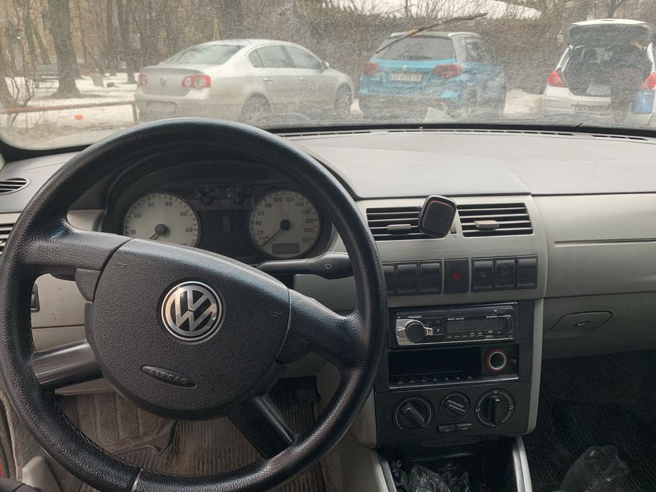 Продам VW Pointer 2006 1.8 бензин