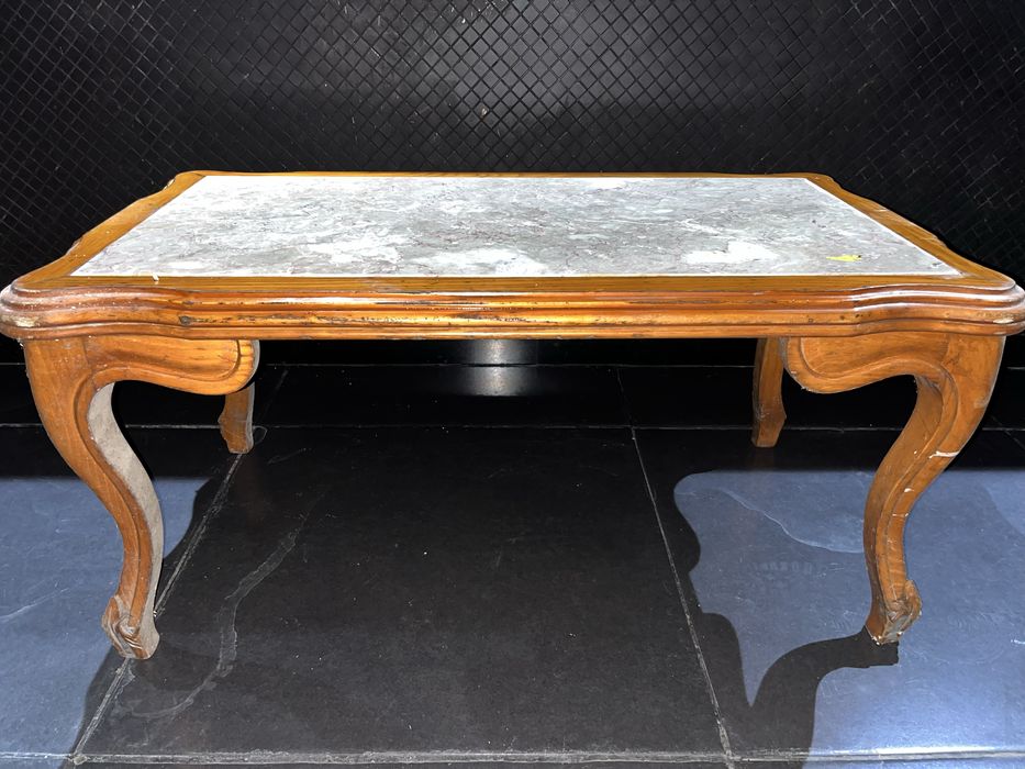 Mesa pedra em mármore