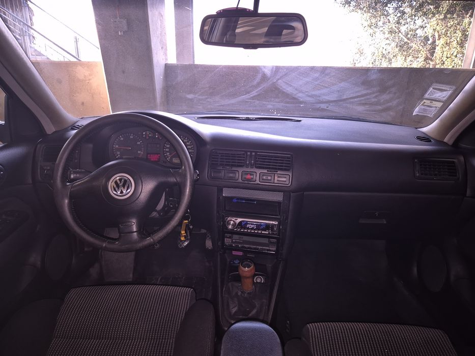 VW bora 1.9 tdi .