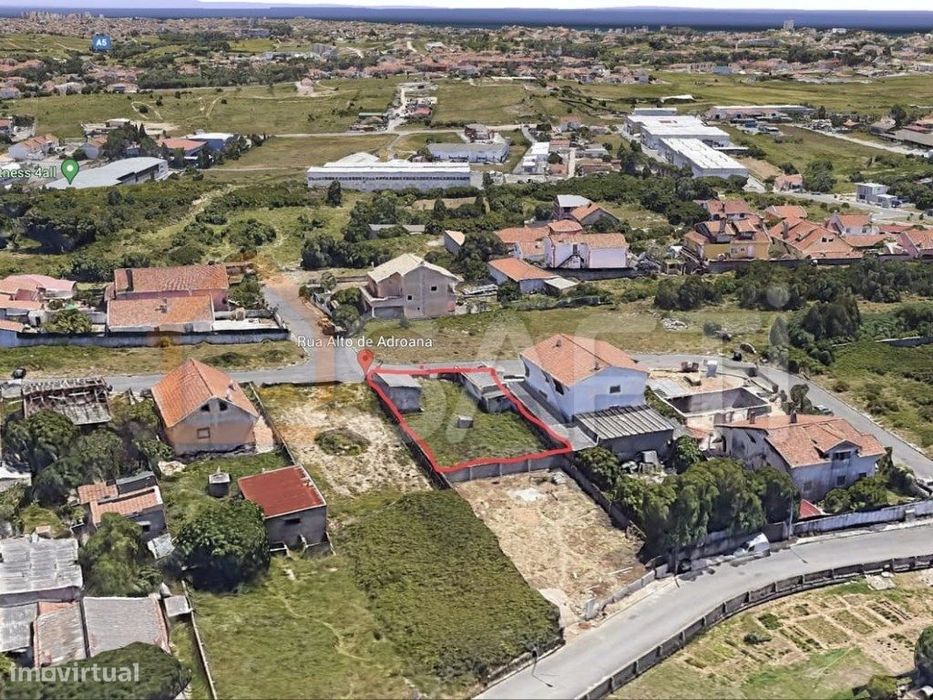 Plot of Land Measuring 379 m² in Alcabideche