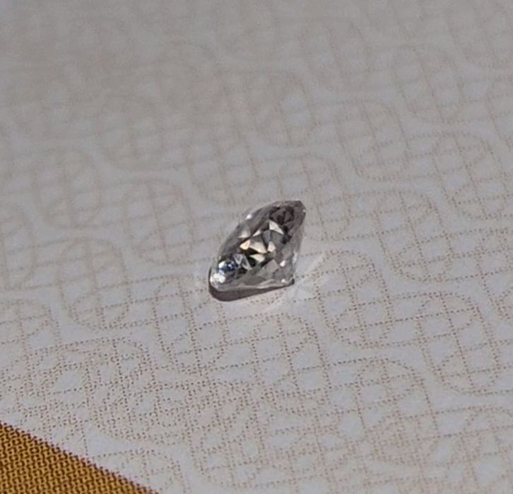 Moissanit 0.1ct 0.3cm