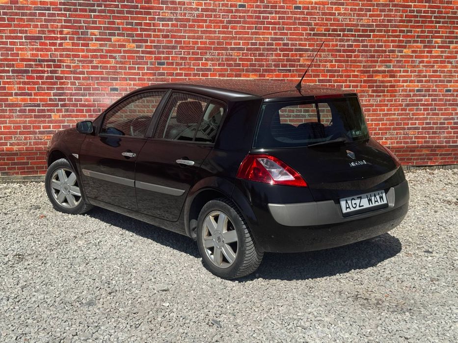 Renault Megane 1.6 benzyna>>fajnystan>>świętaotwarte>>zamiana