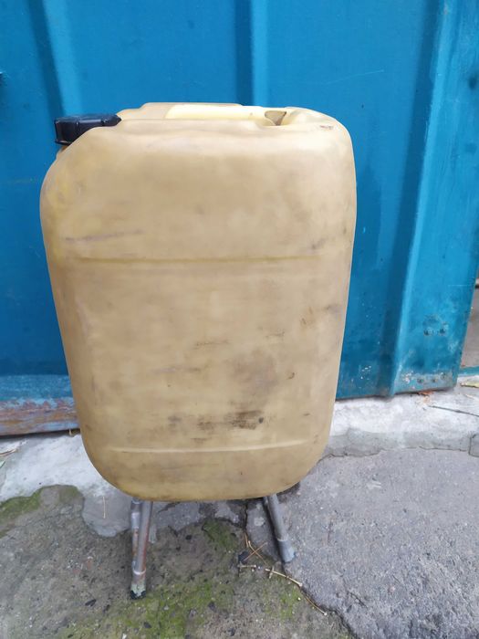 канистры  полиэтиленовые