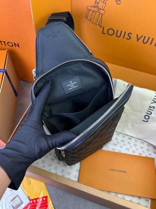 Слинг Louis Vuitton плечевая сумка LV бананка натуральная кожа c799