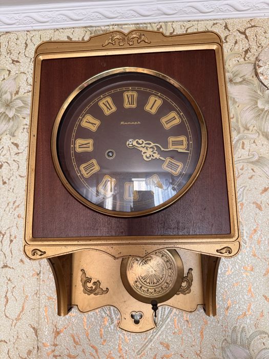 Продам годинник настінний