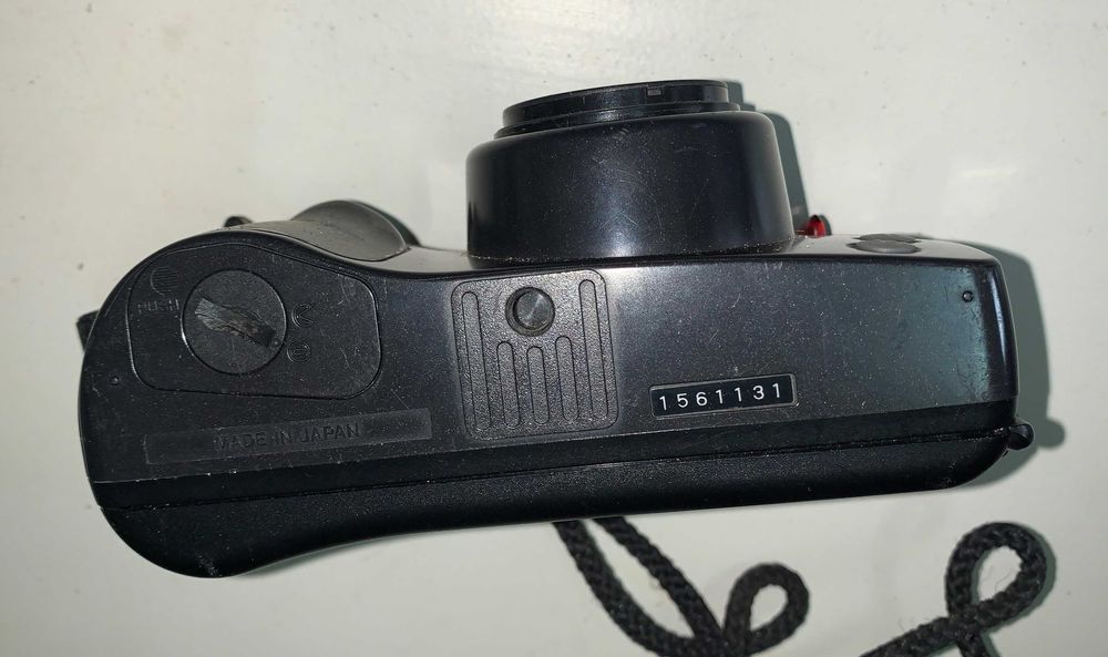 MÁQUINA FOTOGRÁFICA OLYMPUS